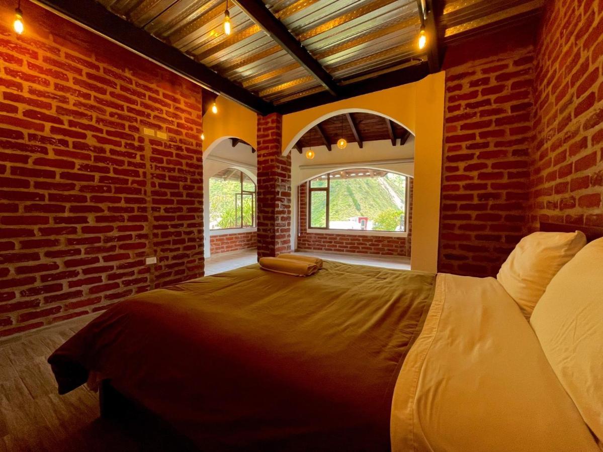 La Quinta Mansion Bed and Breakfast Baños Εξωτερικό φωτογραφία